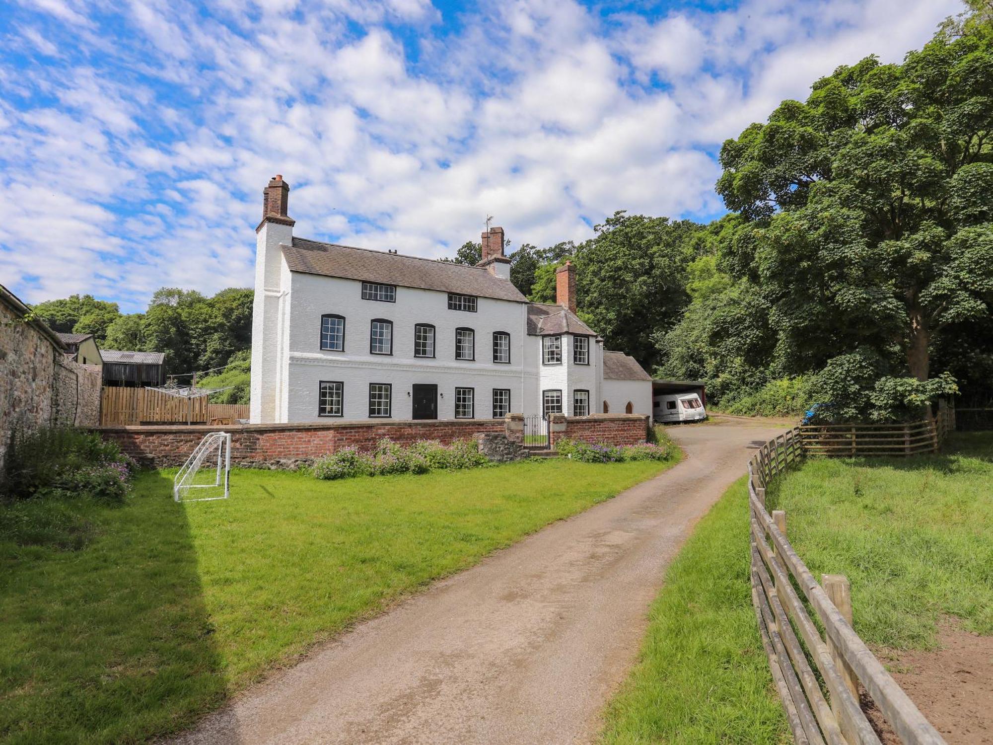 Plas Coch St Asaph Exterior photo