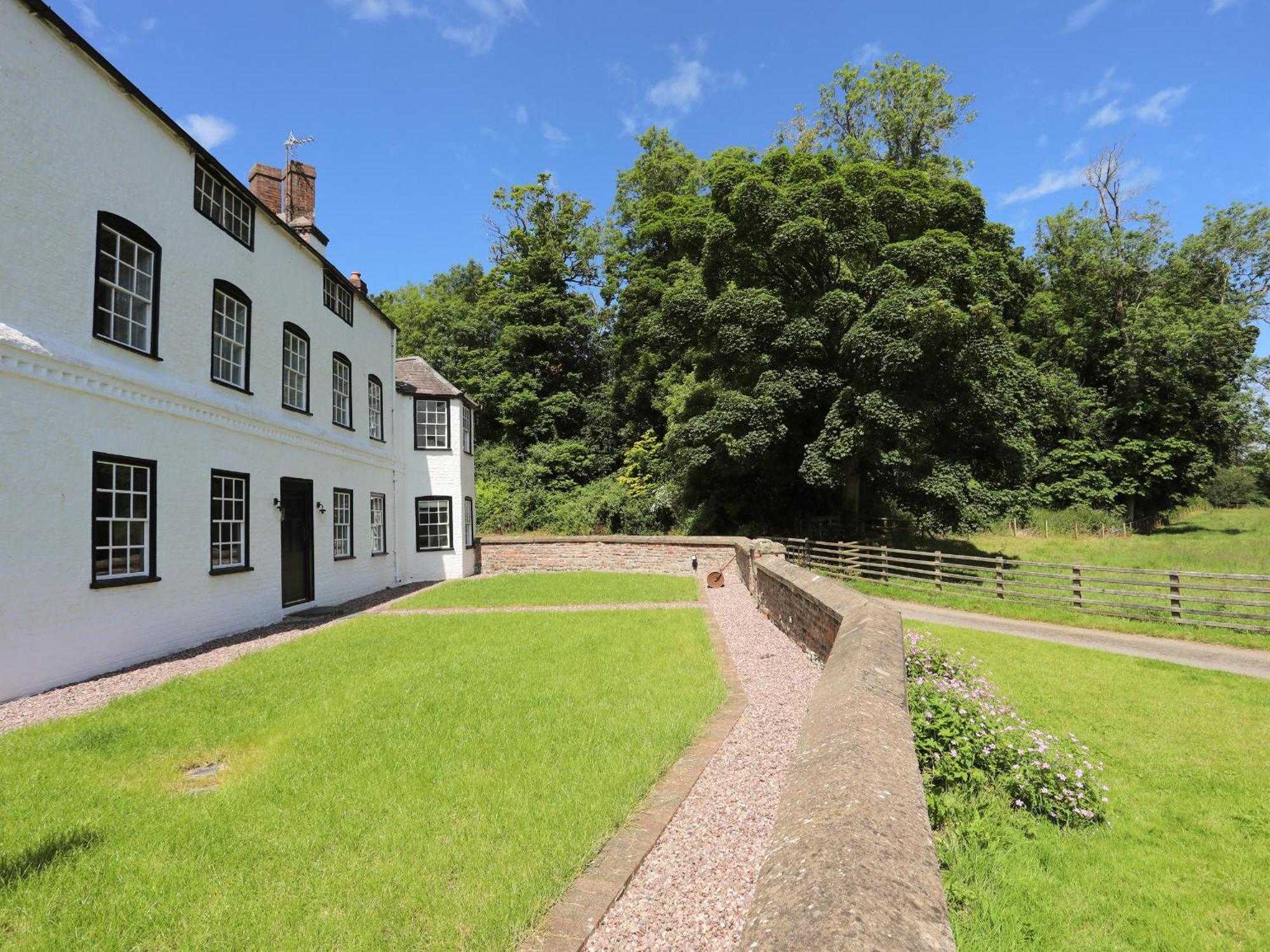 Plas Coch St Asaph Exterior photo